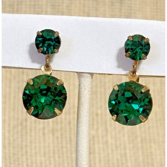 The Unbranded Brand Jewelry - Vintage Emerald Color Glass Rhinestone Dangle Earrings Green Accent Screw Back